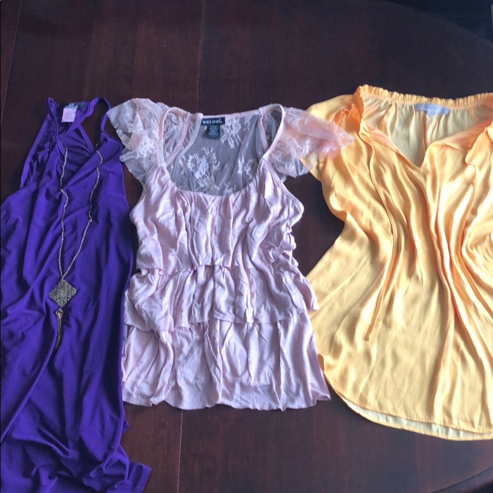 Women’s shirts